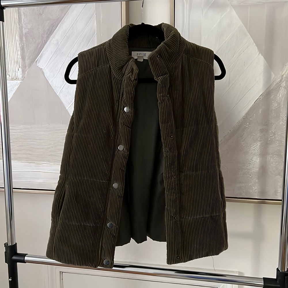 Womens Corduroy vest olive green